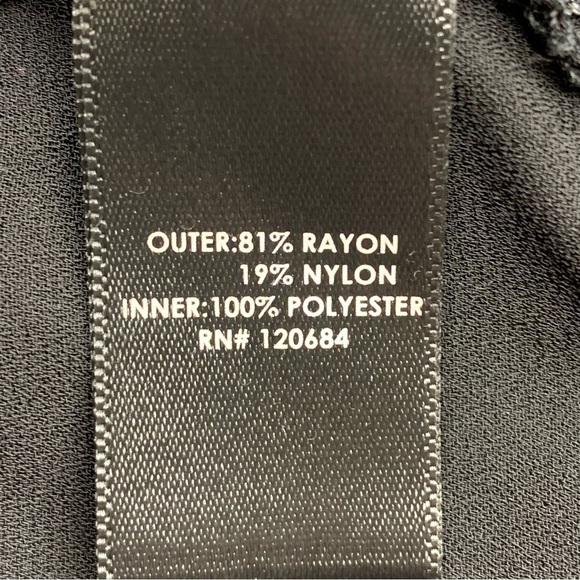 2x Torrid Grey Black Long Sleeve Sweater Knit Black Chiffon Accent Stretch Plus - Picture 8 of 9